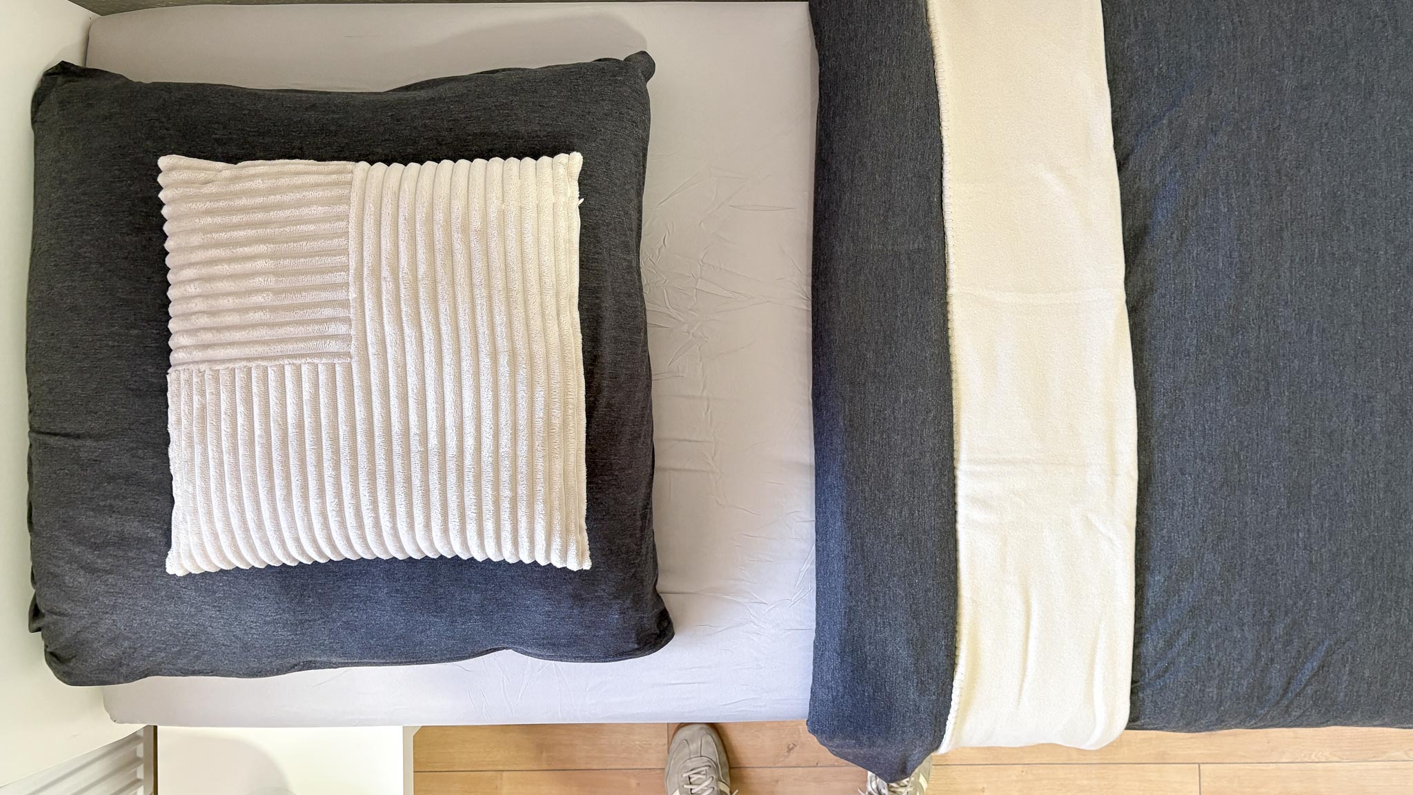 4 Bett Wohnung Halle - Standard Unterkunft für Teams