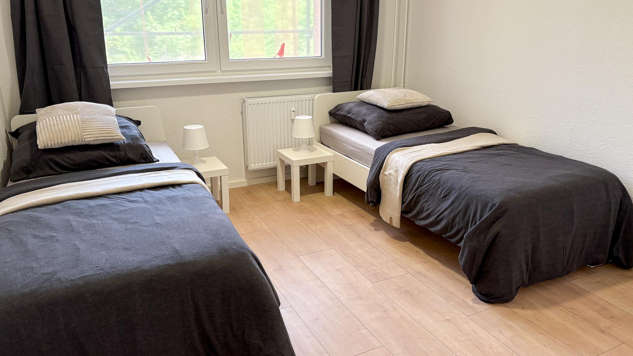 3-5 Bett Wohnung Halle - Flexible Unterkunft für Projektteams